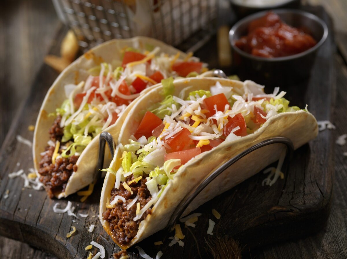 Cyclospora Outbreak 2026: Lettuce and Taco Bell Under Investigation as U.S. Cases Hit a Record