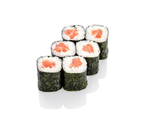 tuna sushi roll